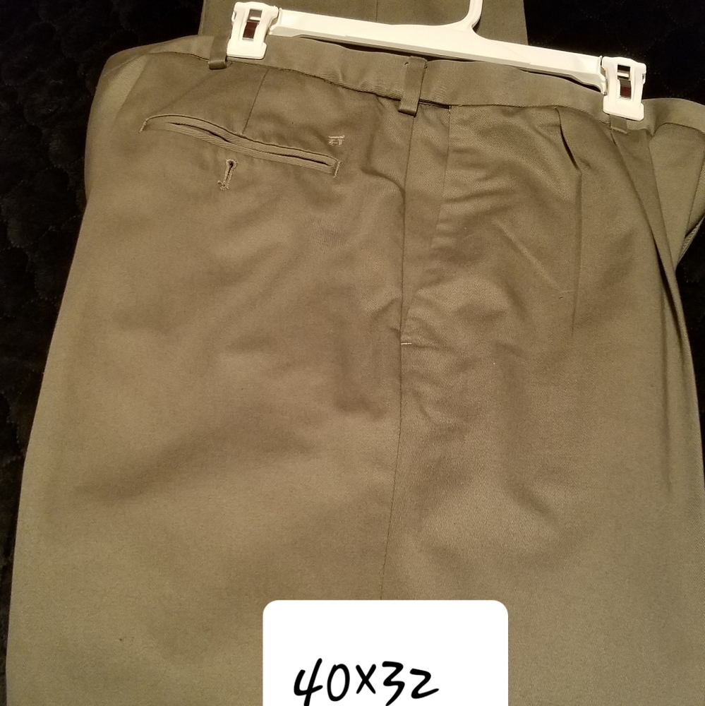 Haggar Khakis